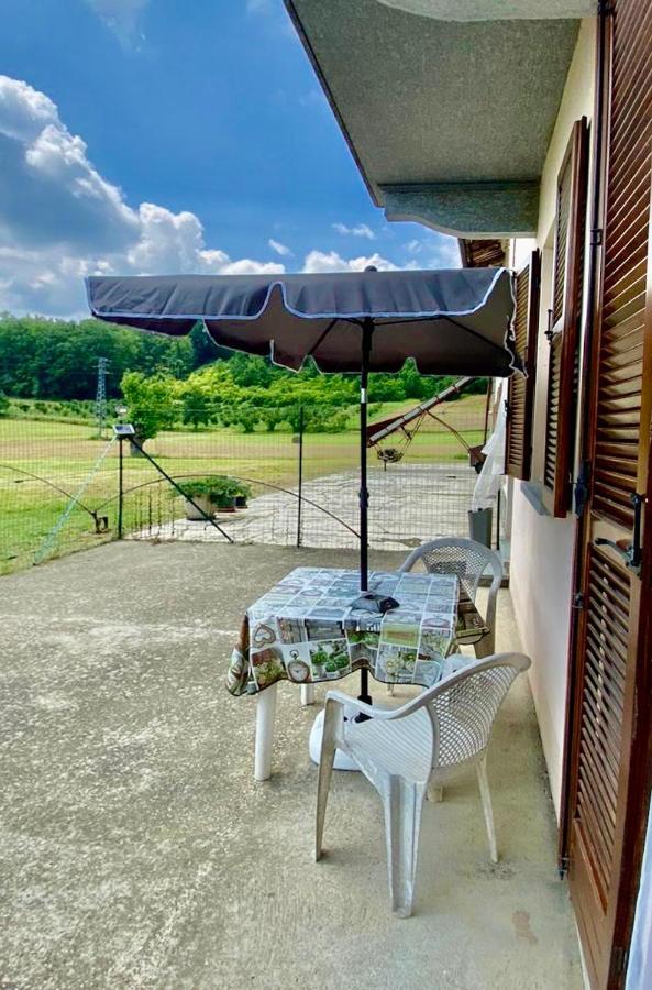 Appartamento In Cascina -La Cascinetta Di Ali- Roatto Eksteriør bilde